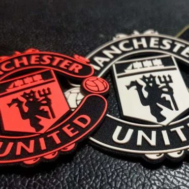 Szilikon szőtt FC váll jelvény